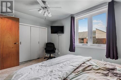 929 Huron Terrace, Kincardine, ON - Indoor Photo Showing Bedroom