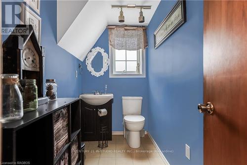 929 Huron Terrace, Kincardine, ON - Indoor Photo Showing Bathroom