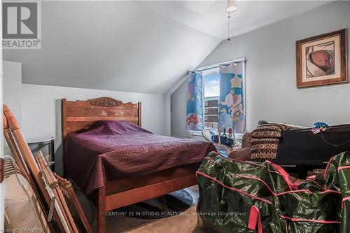 929 Huron Terrace, Kincardine, ON - Indoor Photo Showing Bedroom