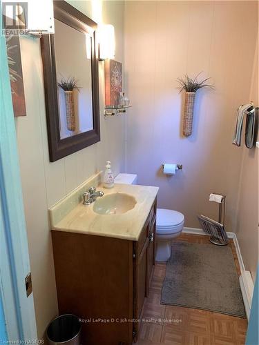 69 Albert Street N, Saugeen Shores, ON - Indoor Photo Showing Bathroom