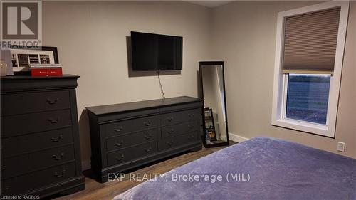 53 Concession 6, Brockton, ON - Indoor Photo Showing Bedroom