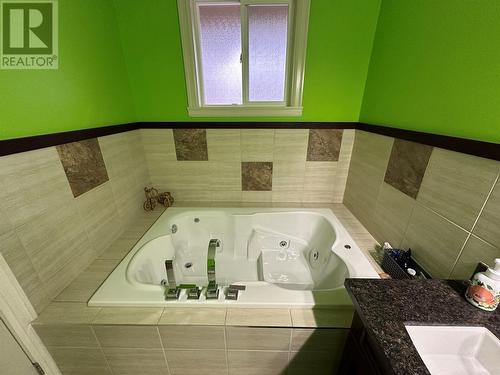 176 Phoenix Avenue Unit# 101, Penticton, BC - Indoor Photo Showing Bathroom