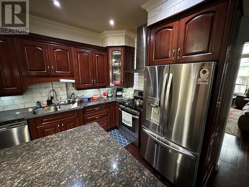 176 Phoenix Avenue Unit# 101, Penticton, BC - Indoor Photo Showing Kitchen With Double Sink