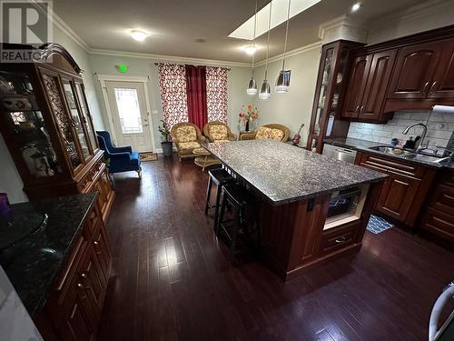 176 Phoenix Avenue Unit# 101, Penticton, BC - Indoor Photo Showing Kitchen