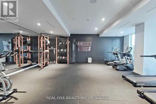 622 - 33 Helendale Avenue, Toronto, ON - Indoor Photo Showing Gym Room