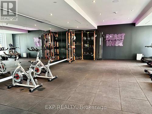 622 - 33 Helendale Avenue, Toronto, ON - Indoor Photo Showing Gym Room