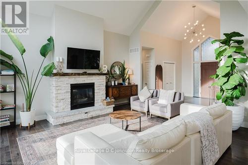 136 Trillium Drive Drive, Saugeen Shores, ON - Indoor Photo Showing Living Room With Fireplace