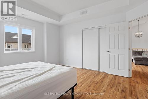 106 Sternes S, Ottawa, ON - Indoor Photo Showing Bedroom