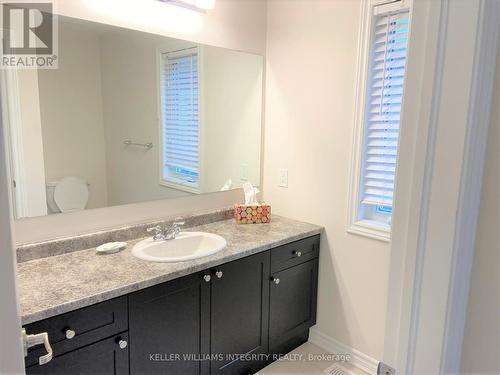 351 Rouncey Road, Ottawa, ON - Indoor Photo Showing Bathroom