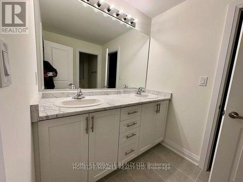 162 Rosanne Circle, Wasaga Beach, ON - Indoor Photo Showing Bathroom