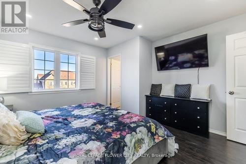 18 Loftsmoor Drive, Brampton, ON - Indoor Photo Showing Bedroom