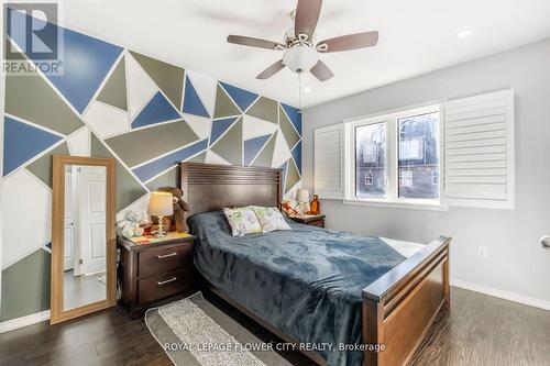 18 Loftsmoor Drive, Brampton, ON - Indoor Photo Showing Bedroom