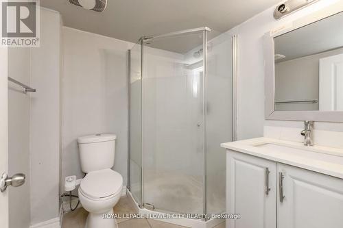 18 Loftsmoor Drive, Brampton, ON - Indoor Photo Showing Bathroom