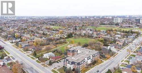 420 - 3351 Cawthra Road, Mississauga, ON - Outdoor With View