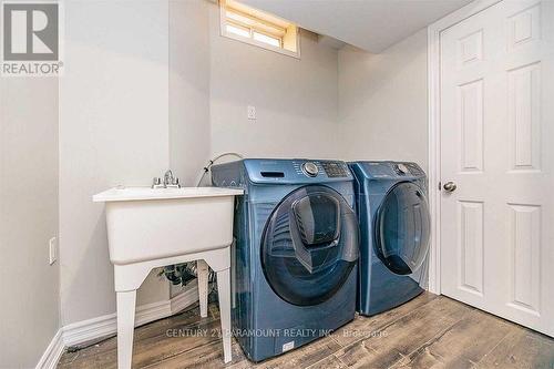 Bsmt - 28 Blairwood Court, Brampton, ON - Indoor Photo Showing Laundry Room