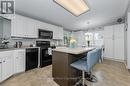 40 Bullfrog Drive, Puslinch, ON  - Indoor Photo Showing Kitchen 