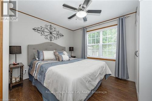 40 Bullfrog Drive, Puslinch, ON - Indoor Photo Showing Bedroom