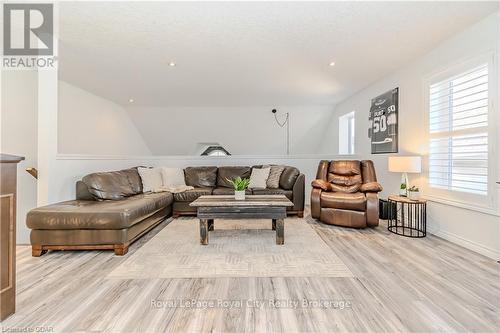 30 Geddes Crescent, Guelph (Hanlon Creek), ON - Indoor