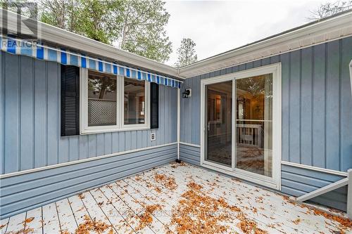 2 Spruce Avenue, Puslinch, ON - Outdoor With Deck Patio Veranda With Exterior