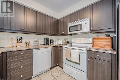 39 - 31 Schroder Crescent, Guelph (Grange Hill East), ON - Indoor Photo Showing Kitchen