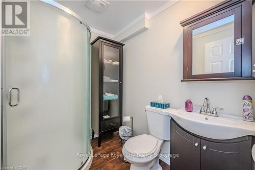 39 - 31 Schroder Crescent, Guelph (Grange Hill East), ON - Indoor Photo Showing Bathroom