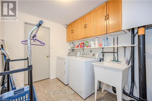 39 - 31 Schroder Crescent, Guelph (Grange Hill East), ON - Indoor Photo Showing Laundry Room