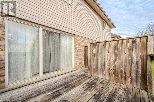 39 - 31 Schroder Crescent, Guelph (Grange Hill East), ON - Outdoor With Deck Patio Veranda With Exterior