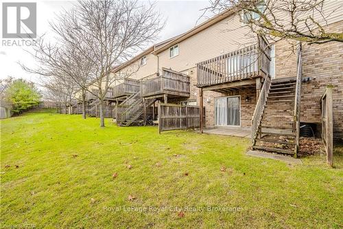 39 - 31 Schroder Crescent, Guelph (Grange Hill East), ON - Outdoor With Deck Patio Veranda