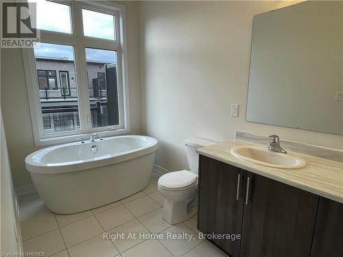 3044 Perkins Way, Oakville (1010 - Jm Joshua Meadows), ON - Indoor Photo Showing Bathroom