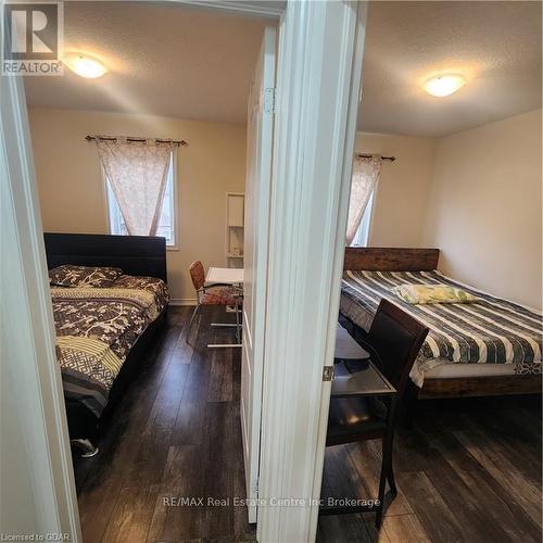 57 Arlington Crescent, Guelph (Pine Ridge), ON - Indoor Photo Showing Bedroom