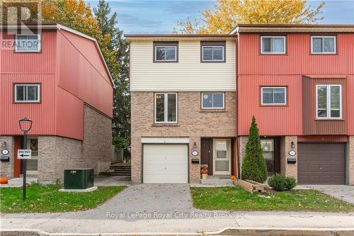 5 - 2 Worton Avenue, Guelph (Parkwood Gardens), ON - Outdoor With Facade