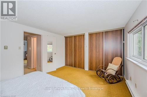 5 - 2 Worton Avenue, Guelph (Parkwood Gardens), ON - Indoor Photo Showing Bedroom