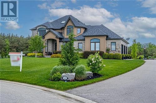 125 Crewson Court, Erin, ON - Outdoor With Facade