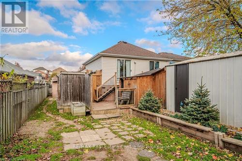 400 Starwood Drive, Guelph (Grange Hill East), ON - Outdoor