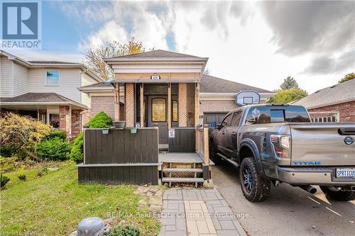 400 Starwood Drive, Guelph (Grange Hill East), ON - Outdoor