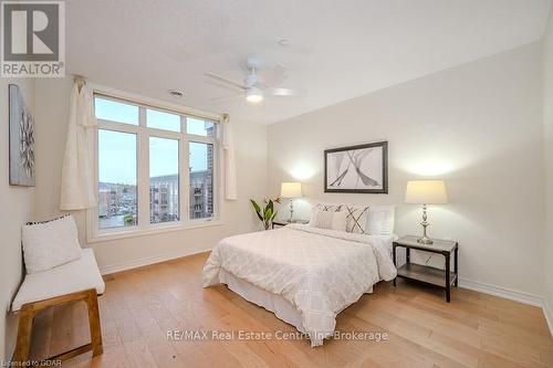 D403 - 71 Bayberry Drive, Guelph (Village), ON - Indoor Photo Showing Bedroom