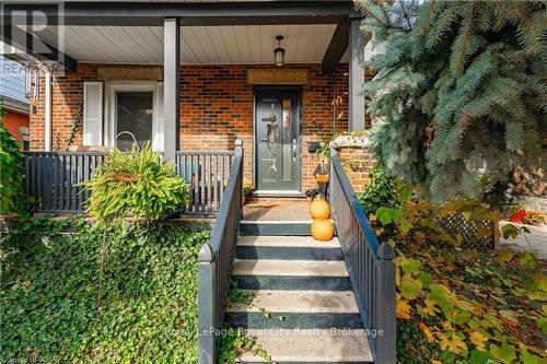 39 Raglan Street, Guelph (Central West), ON - Outdoor With Deck Patio Veranda