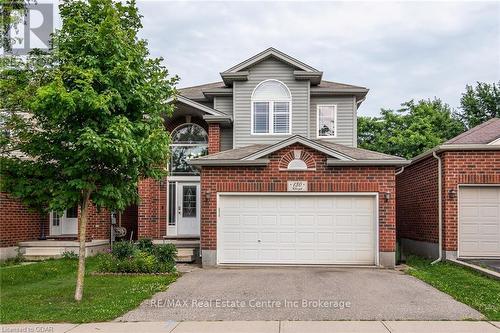 130 Clough Crescent, Guelph (Pine Ridge), ON - Outdoor