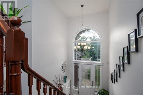 130 Clough Crescent, Guelph (Pine Ridge), ON - Indoor Photo Showing Other Room