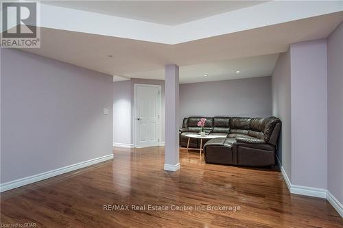 130 Clough Crescent, Guelph (Pine Ridge), ON - Indoor Photo Showing Other Room