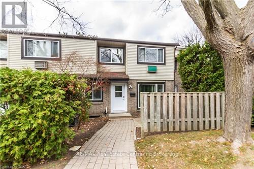 32 Wilsonview Avenue, Guelph (Hanlon Creek), ON - Outdoor