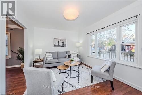 67 Hayes Avenue, Guelph (Two Rivers), ON - Indoor Photo Showing Living Room