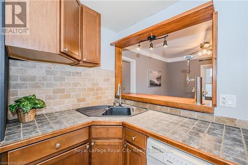 67 Hayes Avenue, Guelph (Two Rivers), ON - Indoor Photo Showing Kitchen