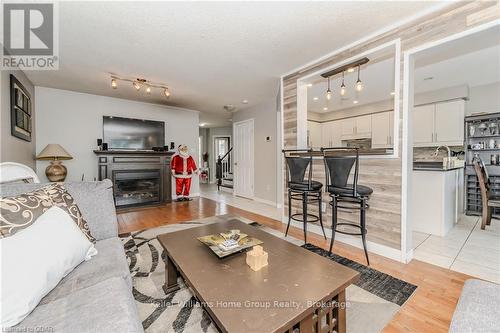 109 Hawkins Drive, Cambridge, ON - Indoor Photo Showing Other Room With Fireplace