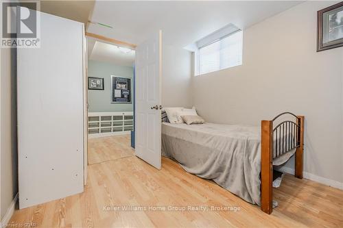 109 Hawkins Drive, Cambridge, ON - Indoor Photo Showing Bedroom