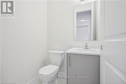 3083 Meadowridge Drive, Oakville (1010 - Jm Joshua Meadows), ON - Indoor Photo Showing Bathroom