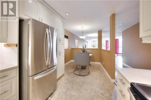 404 - 24 Marilyn Drive, Guelph (Waverley), ON - Indoor Photo Showing Kitchen