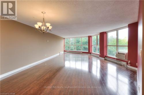 404 - 24 Marilyn Drive, Guelph (Waverley), ON - Indoor Photo Showing Other Room