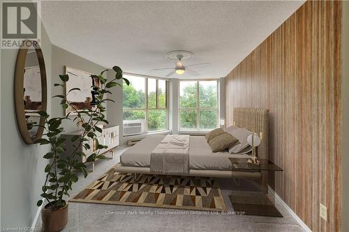 404 - 24 Marilyn Drive, Guelph (Waverley), ON - Indoor Photo Showing Bedroom