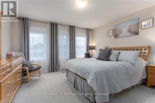 7 Washburn Drive, Guelph (Grange Hill East), ON - Indoor Photo Showing Bedroom